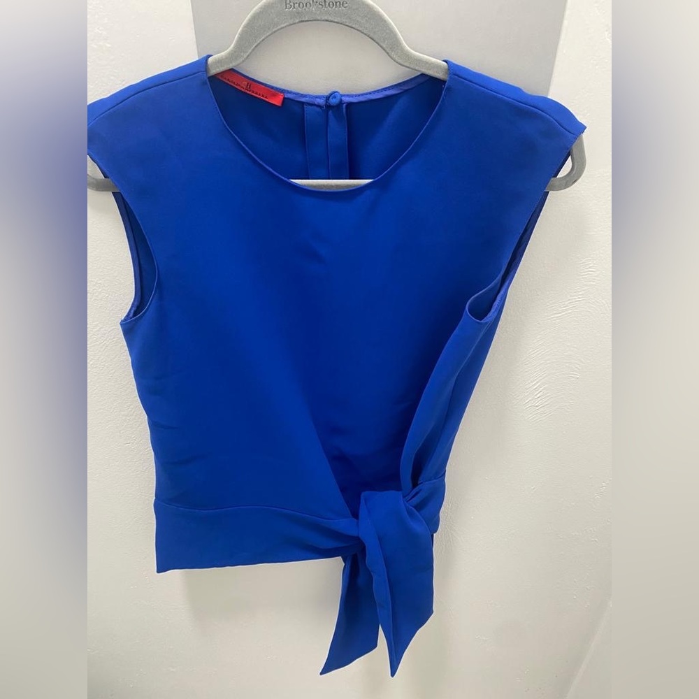 Carolina Herrera dress shirt size 6